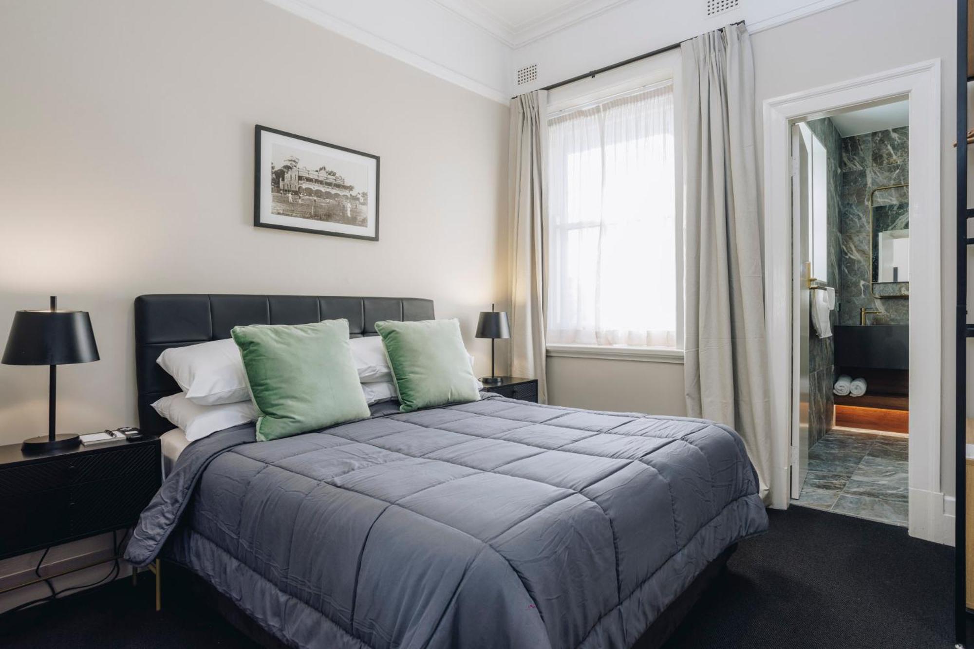 Hotel Gosford Kültér fotó
